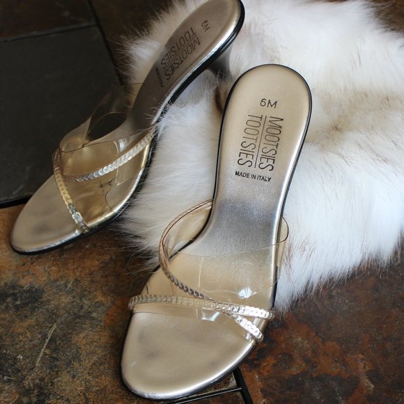 Mootsies Tootsies - heeled vinyl sandal, size 6M - Picture 4 of 6